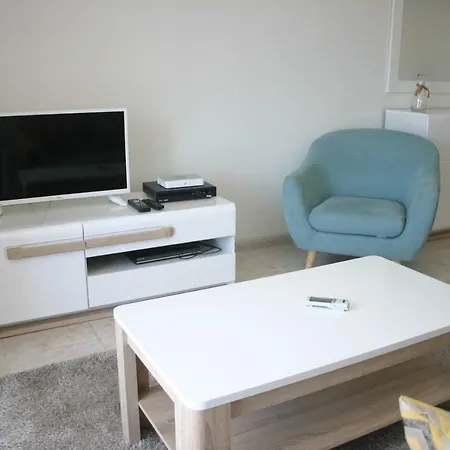 Apartment T2 Roja Pe *