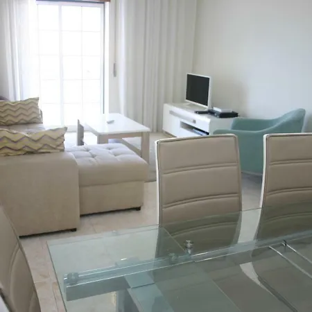 T2 Roja Pe Apartament Olhos de Agua (Albufeira)
